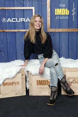 Claire Coffee Fotoğrafları 9