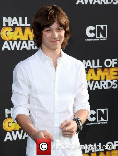 Leo Howard Fotoğrafları 4