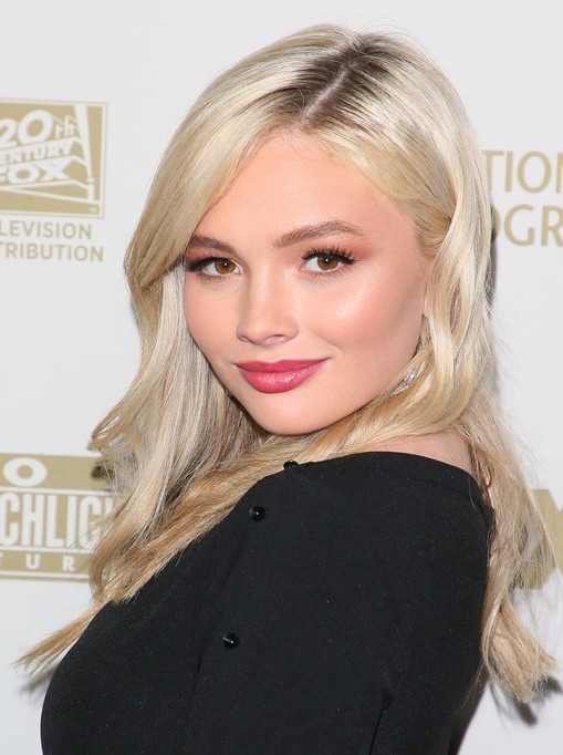 Natalie Alyn Lind Fotoğrafları 19