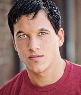 Mike C. Manning Fotoğrafı