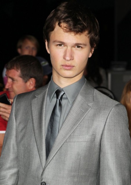 Ansel Elgort Fotoğrafları 4