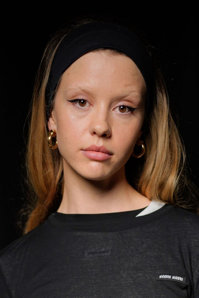 Mia Goth Fotoğrafı