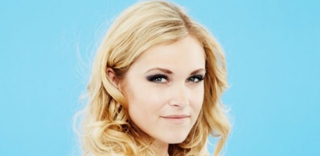 Eliza Taylor Fotoğrafları 34