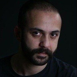 Sarp Akkaya Fotoğrafı