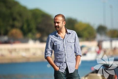 Sarp Akkaya Fotoğrafı