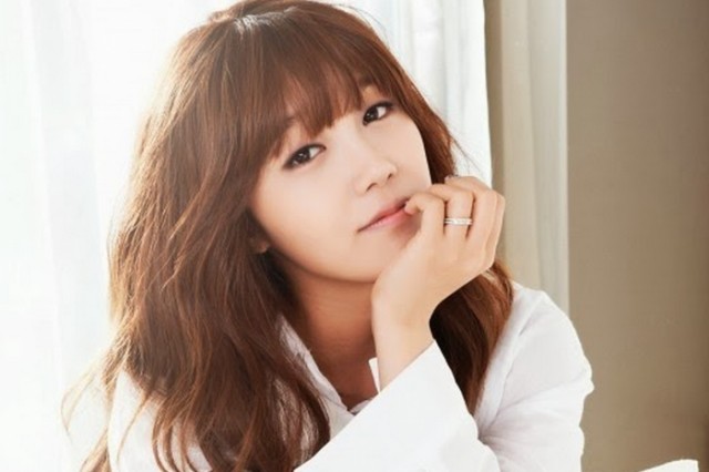 Jung Eun-ji Fotoğrafları 13