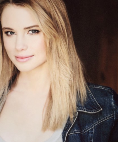 Lucy Fry Fotoğrafı