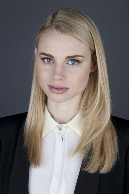 Lucy Fry Fotoğrafları 62