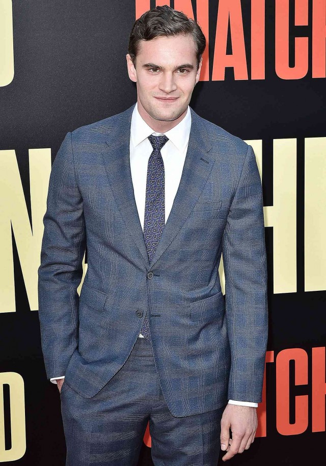 Tom Bateman Fotoğrafı