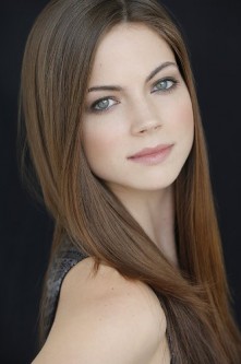 Caitlin Carver Fotoğrafları 5