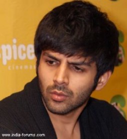 Kartik Tiwari Fotoğrafı