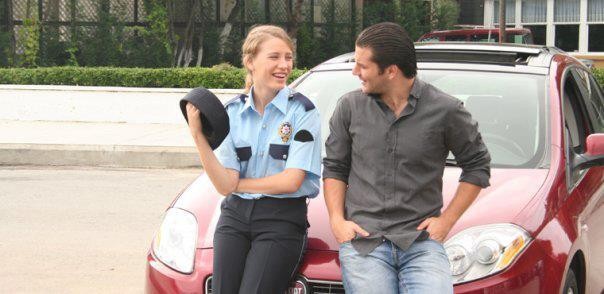 Serenay Sarıkaya Fotoğrafı