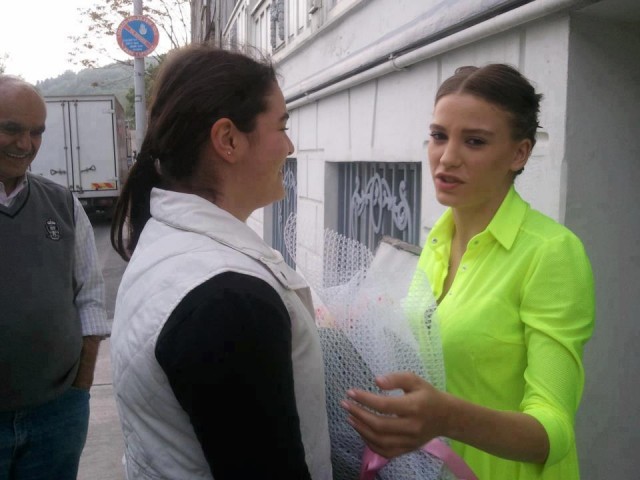 Serenay Sarıkaya Fotoğrafı