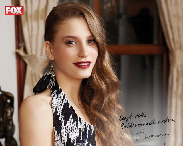 Serenay Sarıkaya Fotoğrafları 205