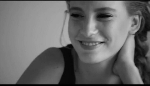 Serenay Sarıkaya Fotoğrafı