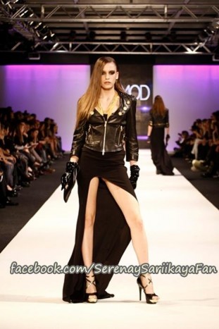 Serenay Sarıkaya Fotoğrafı