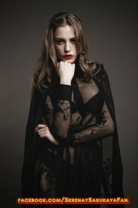 Serenay Sarıkaya Fotoğrafı