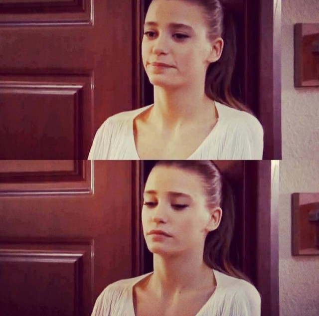 Serenay Sarıkaya Fotoğrafı