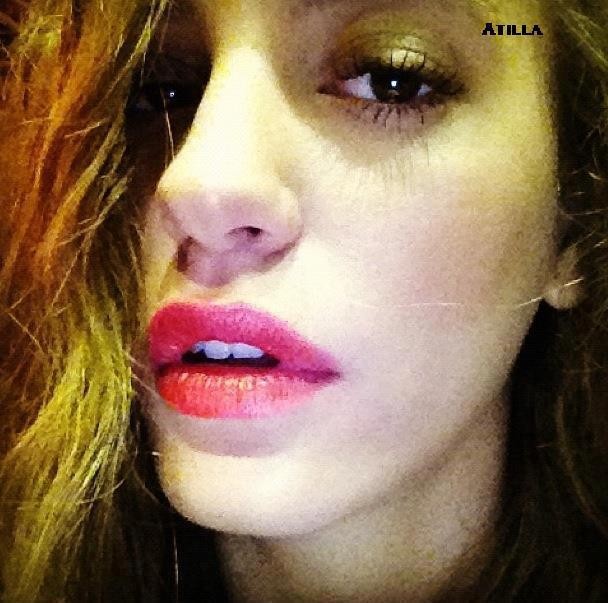 Serenay Sarıkaya Fotoğrafı