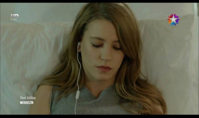 Serenay Sarıkaya Fotoğrafı