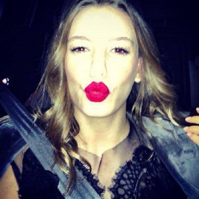 Serenay Sarıkaya Fotoğrafı