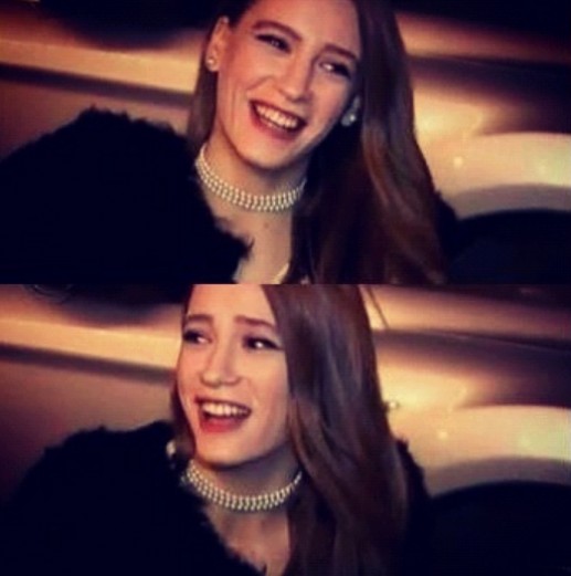 Serenay Sarıkaya Fotoğrafı