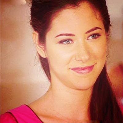 İpek Yaylacıoğlu Fotoğrafı