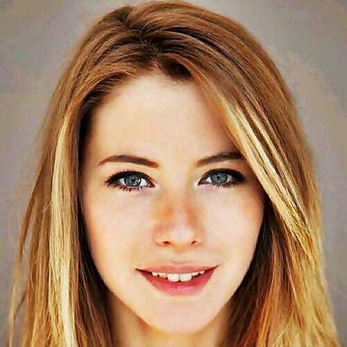 İpek Yaylacıoğlu Fotoğrafı