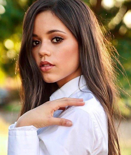 Jenna Ortega Fotoğrafı