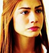 Demet Özdemir Fotoğrafı