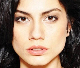 Demet Özdemir Fotoğrafı