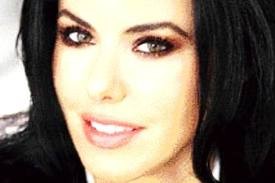 Defne Samyeli Fotoğrafı