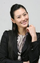 Claudia Kim Fotoğrafı