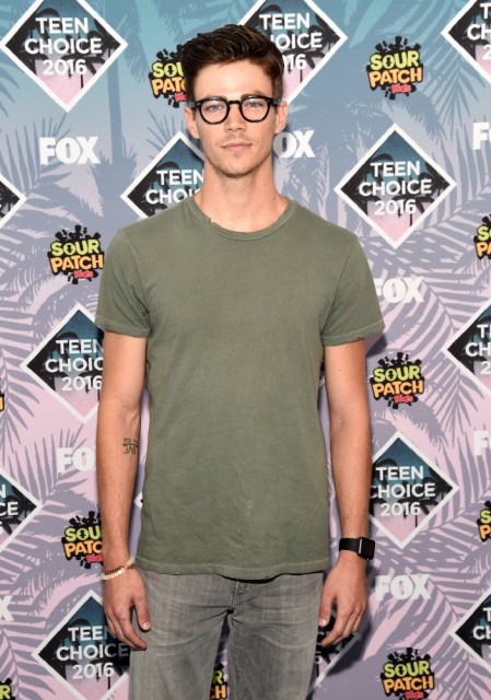 Grant Gustin Fotoğrafı