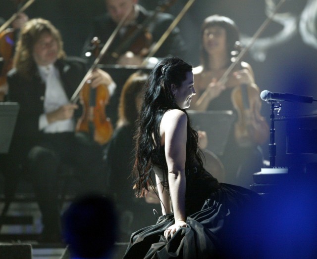 Amy Lee Fotoğrafları 763