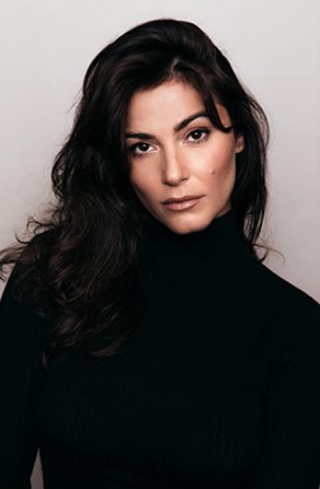 Elysia Rotaru Fotoğrafları 1