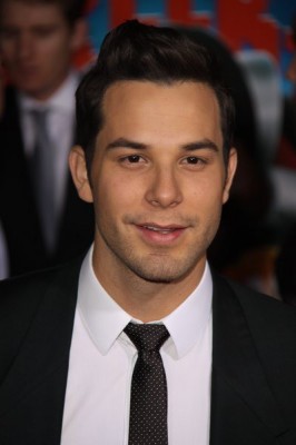 Skylar Astin Fotoğrafları 1