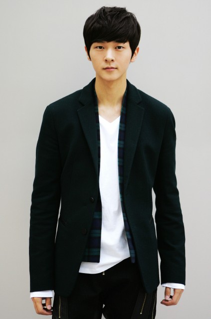 Lee Seung-Ho Fotoğrafı