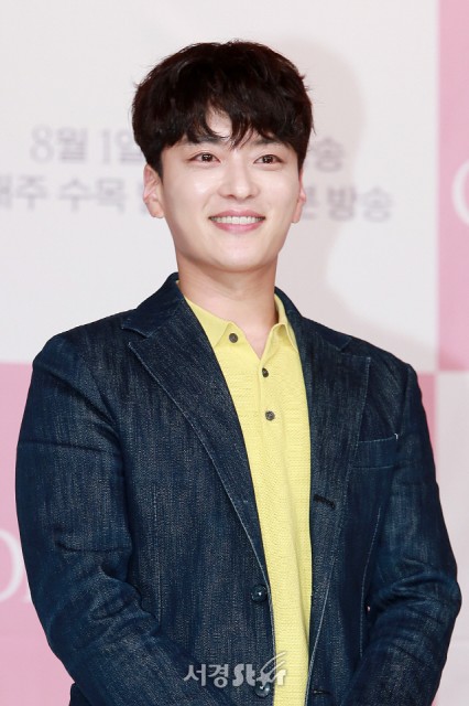 Jang Seung-Jo Fotoğrafı