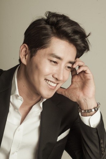 Hyun Woo-Sung Fotoğrafı
