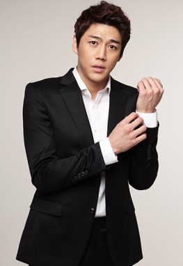 Kim Hyuk Fotoğrafı