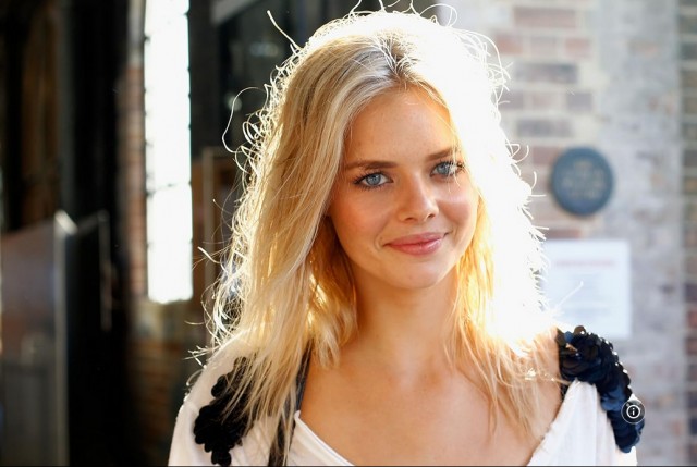 Samara Weaving Fotoğrafları 40