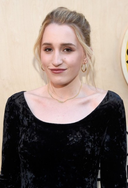 Harley Quinn Smith Fotoğrafları 23