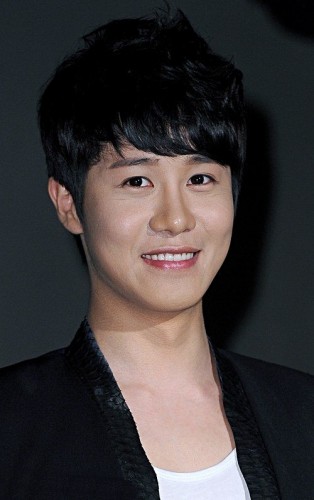 Kang Ee-sik Fotoğrafı