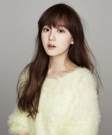 Yoon Ye-joo Fotoğrafı