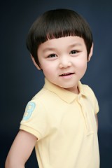 Song Ye-joon Fotoğrafı