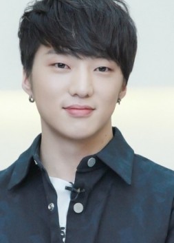 Kang Seung-yoon Fotoğrafı