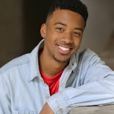 Algee Smith fotoğrafı