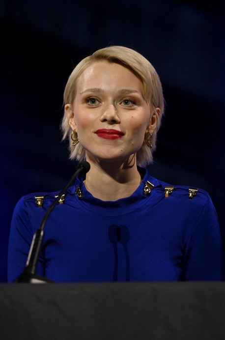 Ivanna Sakhno Fotoğrafı