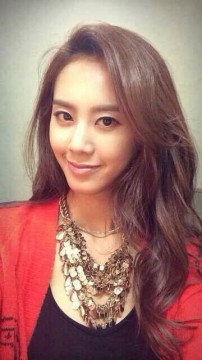 Ji So-yeon Fotoğrafı